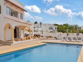 Chalet en venta en Moraira photo 0