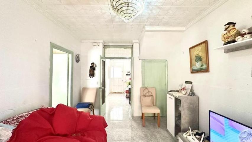 Apartamento en venta en Torrevieja photo 0