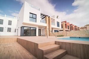 Chalet en venta en Orihuela Costa, Punta Prima photo 0