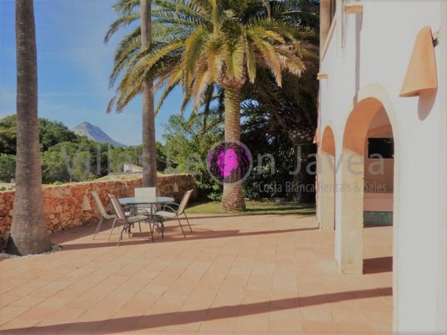 Chalet en venta en Jávea-Xàbia photo 0