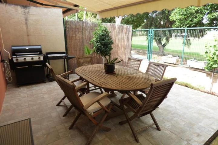 Adosada en venta en Alicante, Alicante Golf photo 0