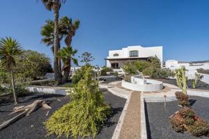 Casas de pueblo en venta en Mácher, Mácher photo 0