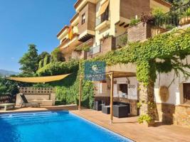 Chalet en venta en Almuñécar, Urb. Los Pinos photo 0