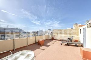 Edificio en venta en Mogán, Arguineguín Casco photo 0