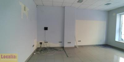 Local comercial en alquiler en Torrelavega, Calle Augusto González Linares, 39300 photo 0