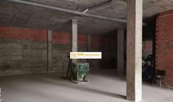Local comercial en alquiler en Badalona, La Morera photo 0
