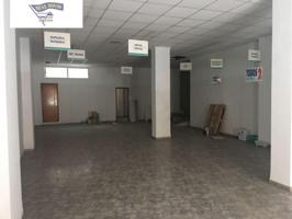 Local comercial en alquiler en Ontinyent, Sant Josep photo 0
