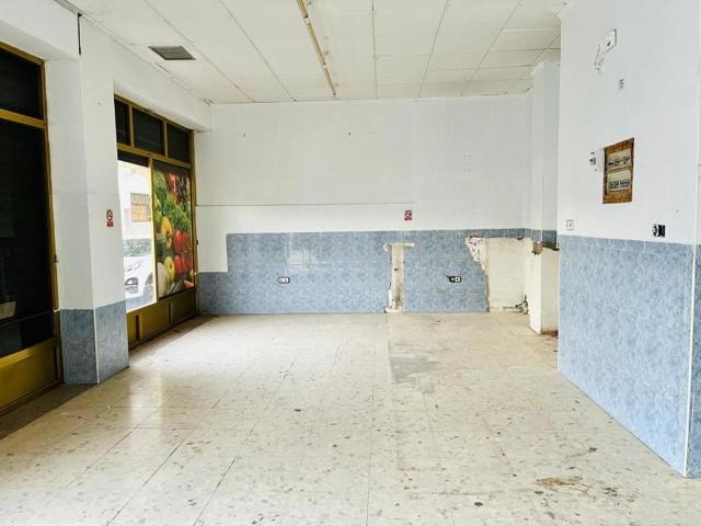 Local comercial en alquiler en Elche, Corte Ingles photo 0