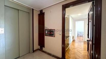 Piso en alquiler en Zaragoza, Calle del Pino, 50003 photo 0