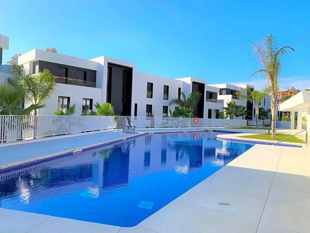 Apartamento en alquiler en Marbella, Nueva Andalucia - Azahar de Marbella photo 0