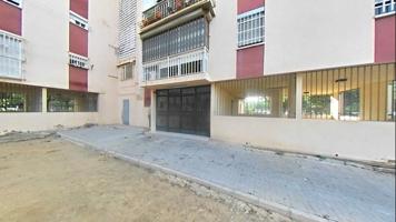 Apartamento en venta en Sevilla, Su Eminencia - La Oliva photo 0