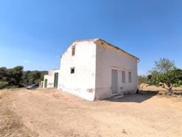Casa con terreno en venta en Villena, Las Virtudes photo 0