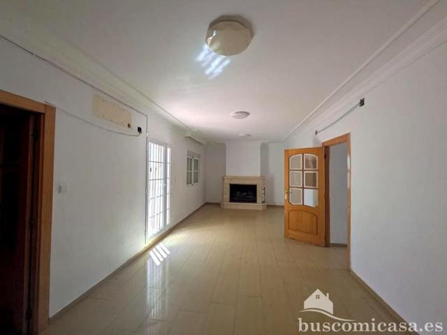 Chalet en venta en Linares, Calle Llerena, 23700 photo 0
