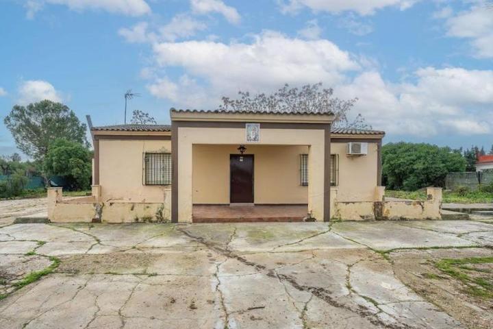 Chalet en venta en Carmona, Padrollano photo 0