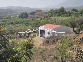 Casa con terreno en venta en Callosa d'En Sarria, Callosa d En Sarria photo 0