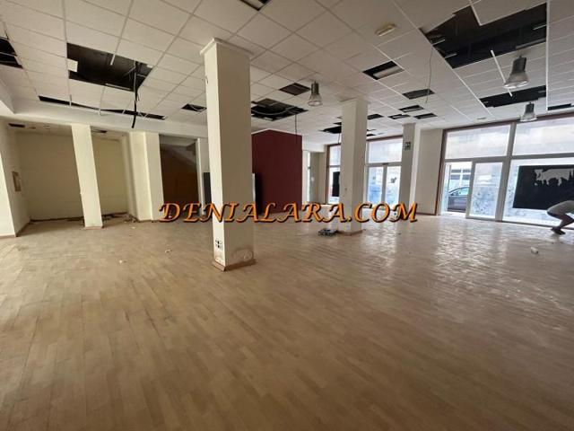 Local comercial en venta en Ondara photo 0