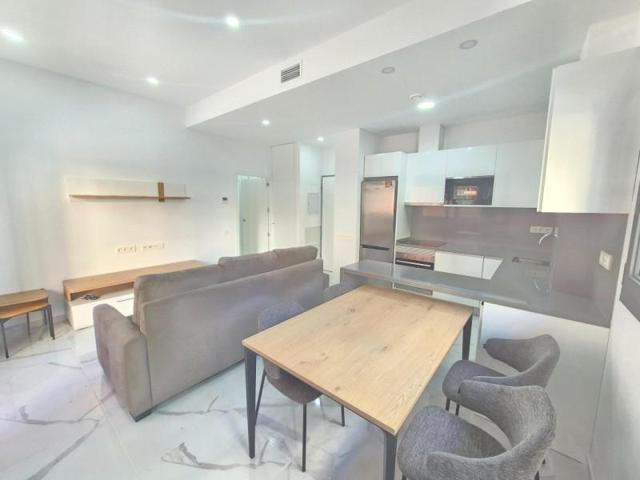 Planta baja en venta en Torrevieja, Playa del Cura photo 0