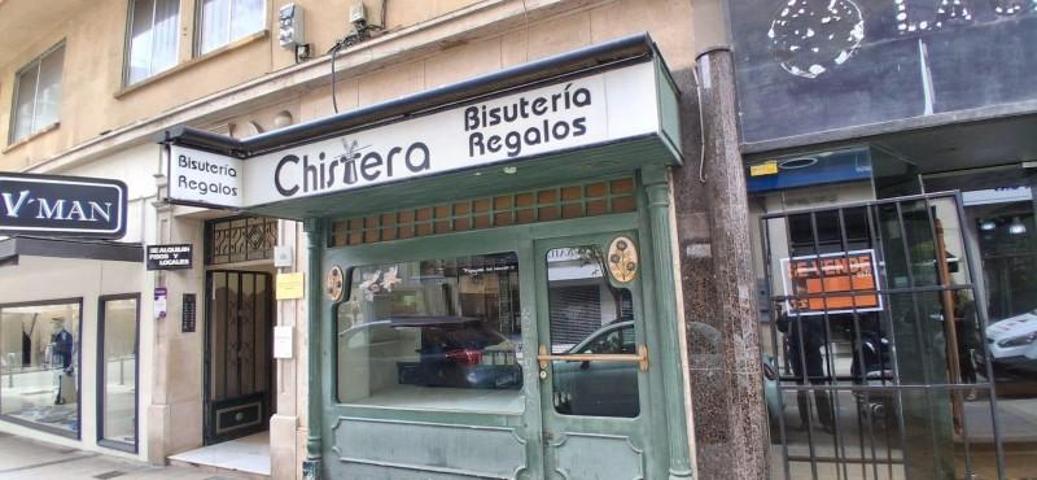 Local comercial en venta en Santander, Centro photo 0
