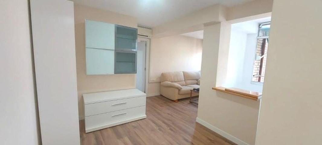 Piso en venta en Madrid, Aluche photo 0