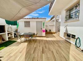 Adosada en venta en Torredembarra, Marítima Residencial photo 0