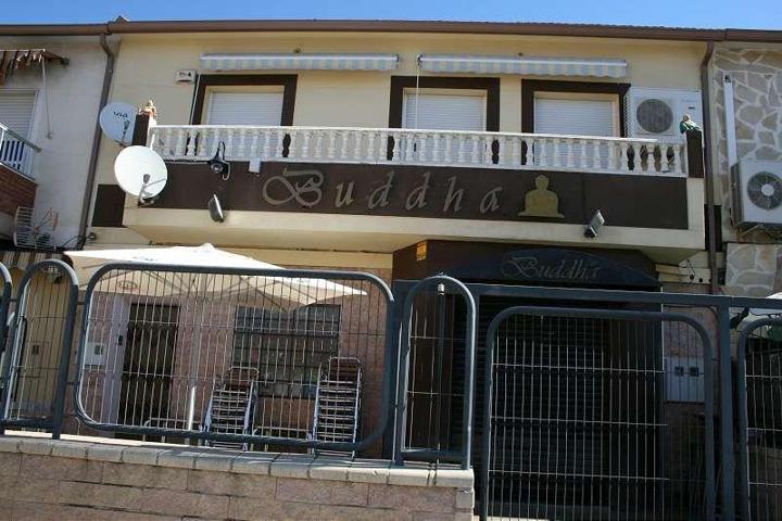 Local comercial en venta en Pinoso, Comunidad valenciana photo 0