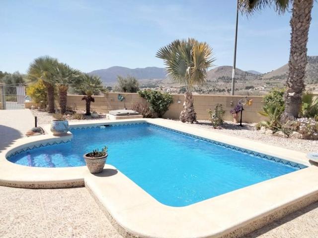 Chalet en venta en La Romana, Comunidad valenciana photo 0