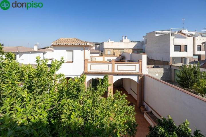 Adosada en venta en Albolote, Vega de granada zona noroeste photo 0
