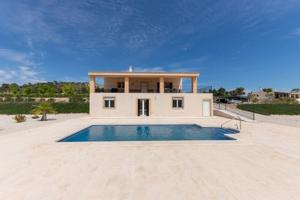 Casa en venta en Novelda, Comunidad valenciana photo 0