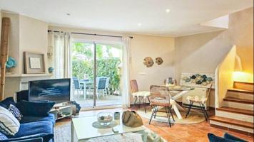 Bungalow en venta en Denia, LM HASTA KM.3, 1ª LINEA photo 0