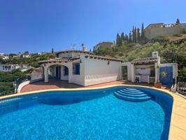 Chalet en venta en Pego, Monte Pego photo 0