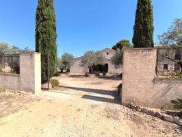 Casa con terreno en venta en Villena, Centro photo 0