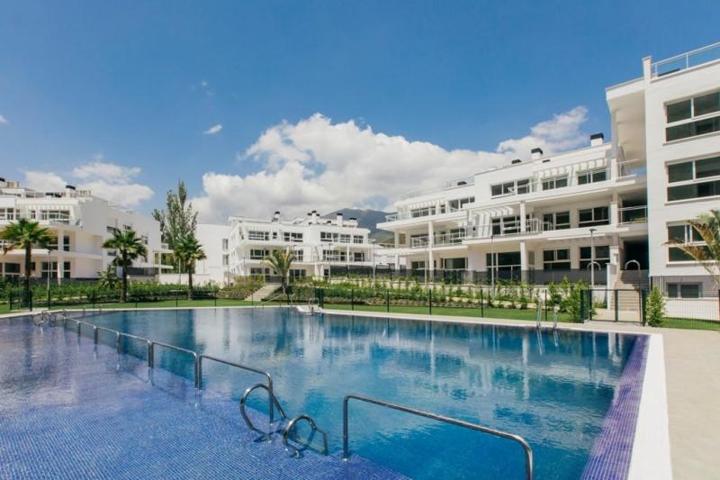 Apartamento en venta en Benahavís, Benahavis Centro photo 0
