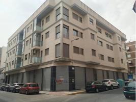 Garaje en venta en Elche, San Crispín photo 0