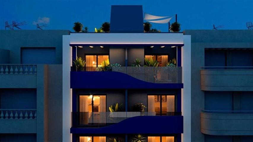 Apartamento en venta en Torrevieja photo 0