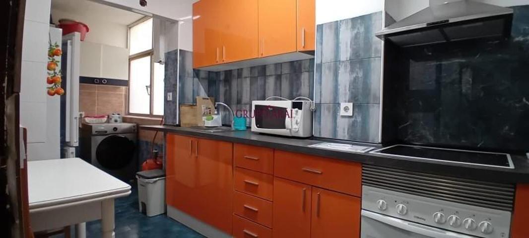 Apartamento en venta en Alicante, Pla del bon repos photo 0