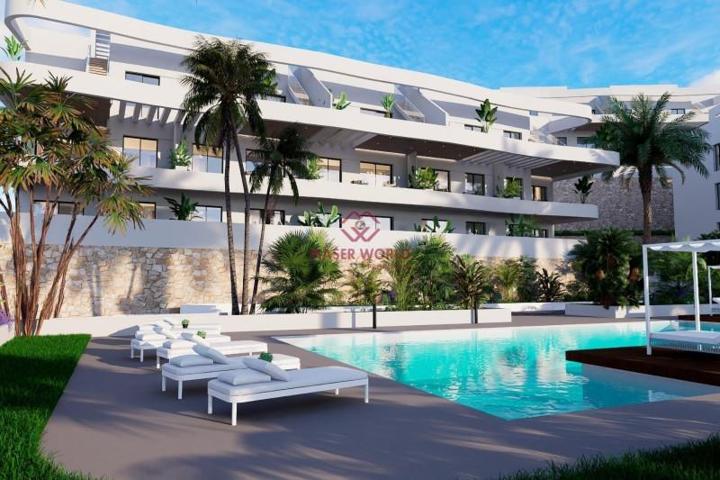Apartamento en venta en Finestrat, Golf Puig Campana photo 0