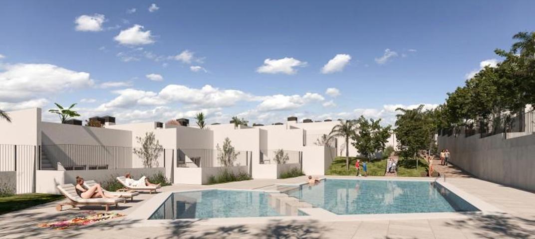 Adosada en venta en Monforte del Cid photo 0