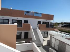 Bungalow en venta en Pilar de la Horadada photo 0