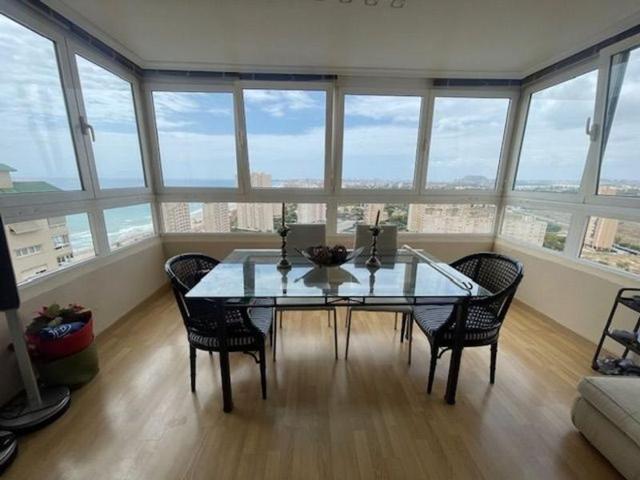 Piso en venta en El Campello, L'Alacantí photo 0