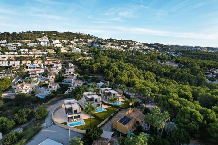 Chalet en venta en Calpe photo 0
