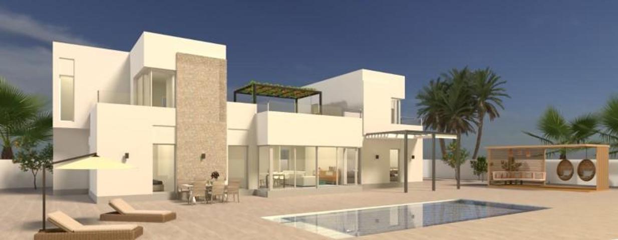 Chalet en venta en Torrevieja photo 0