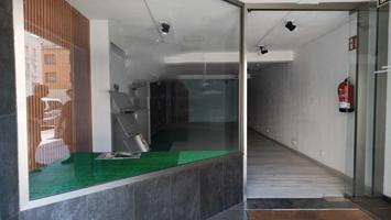 Local comercial en alquiler en Reus, Pallol photo 0