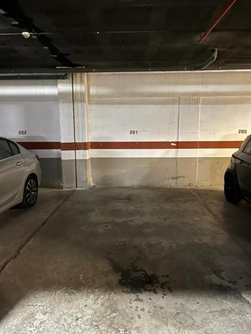 Garaje en venta en Alicante, Paus photo 0