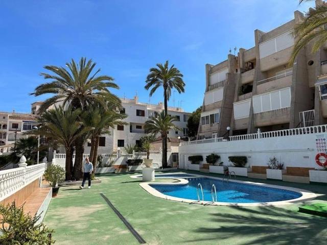 Apartamento en venta en Torrevieja photo 0