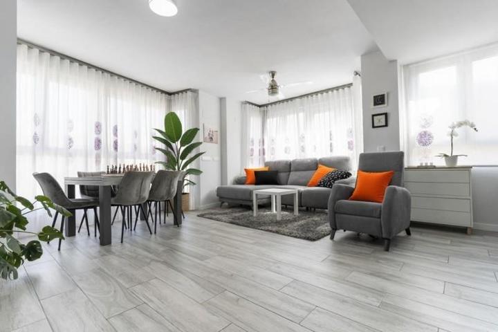 Piso en venta en Valencia, Zaidia - Trinitat photo 0