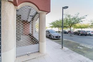 Local comercial en venta en Roses, Puig Rom photo 0