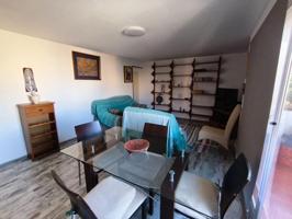 Apartamento en alquiler en Almería, 500 viviendas photo 0