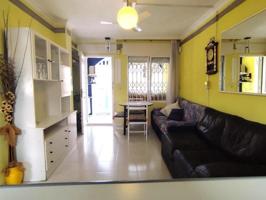 Bungalow en venta en Torrevieja photo 0