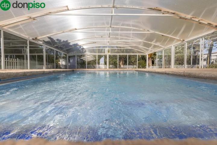 Chalet en venta en Atarfe, Urbanización los cortijos photo 0