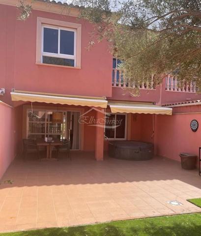 Adosada en venta en Adeje photo 0